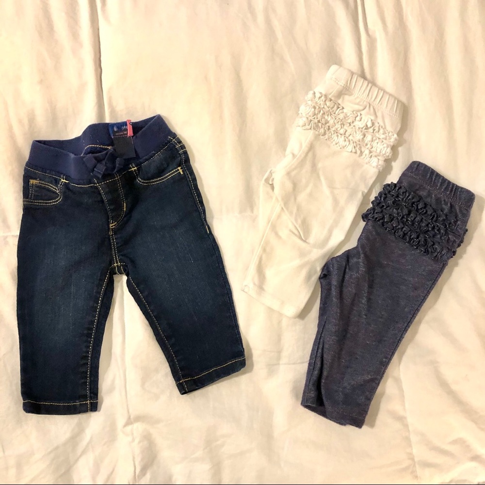Old Navy Baby Pants / 3-6 Months